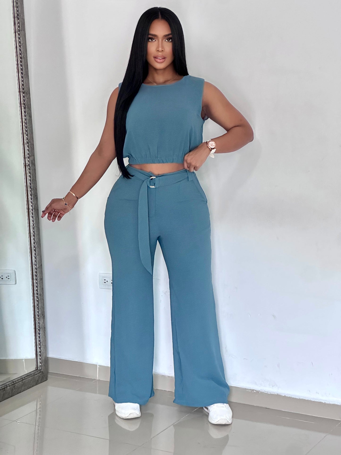 CONJUNTO CON CORREA BLUSA MANGA SIZA - 73990