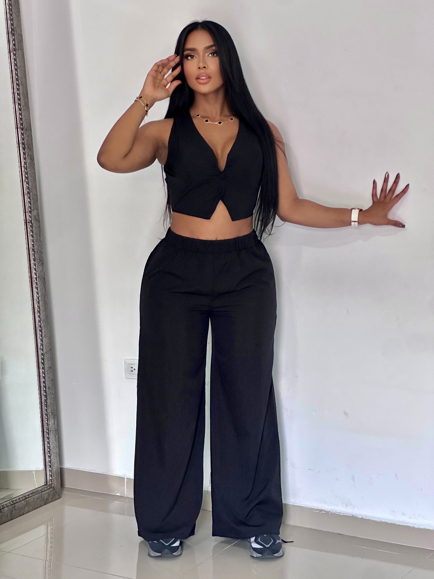 CONJUNTO EN ANTIFLUIDO PANTALON ANCHO CHALECO - 99891