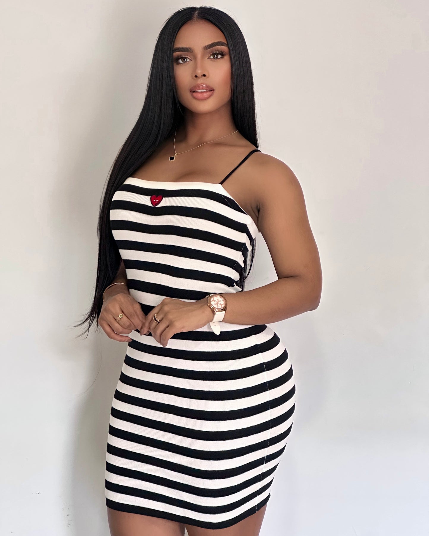 VESTIDO DE RAYA CON CORAZON EN LOS SENOS - FC-215