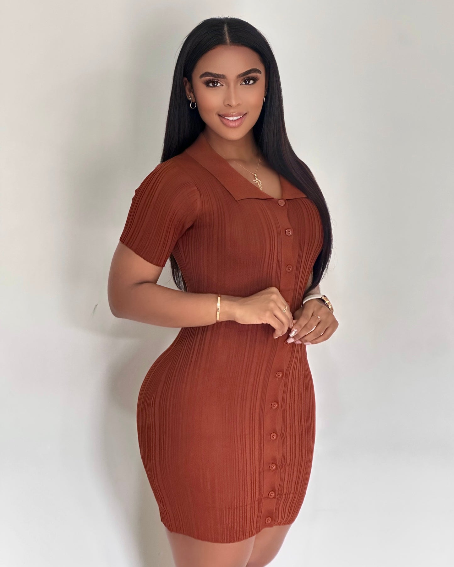 VESTIDO EN HILO TEXTURA BOTONES Y CUELLO - YX1091