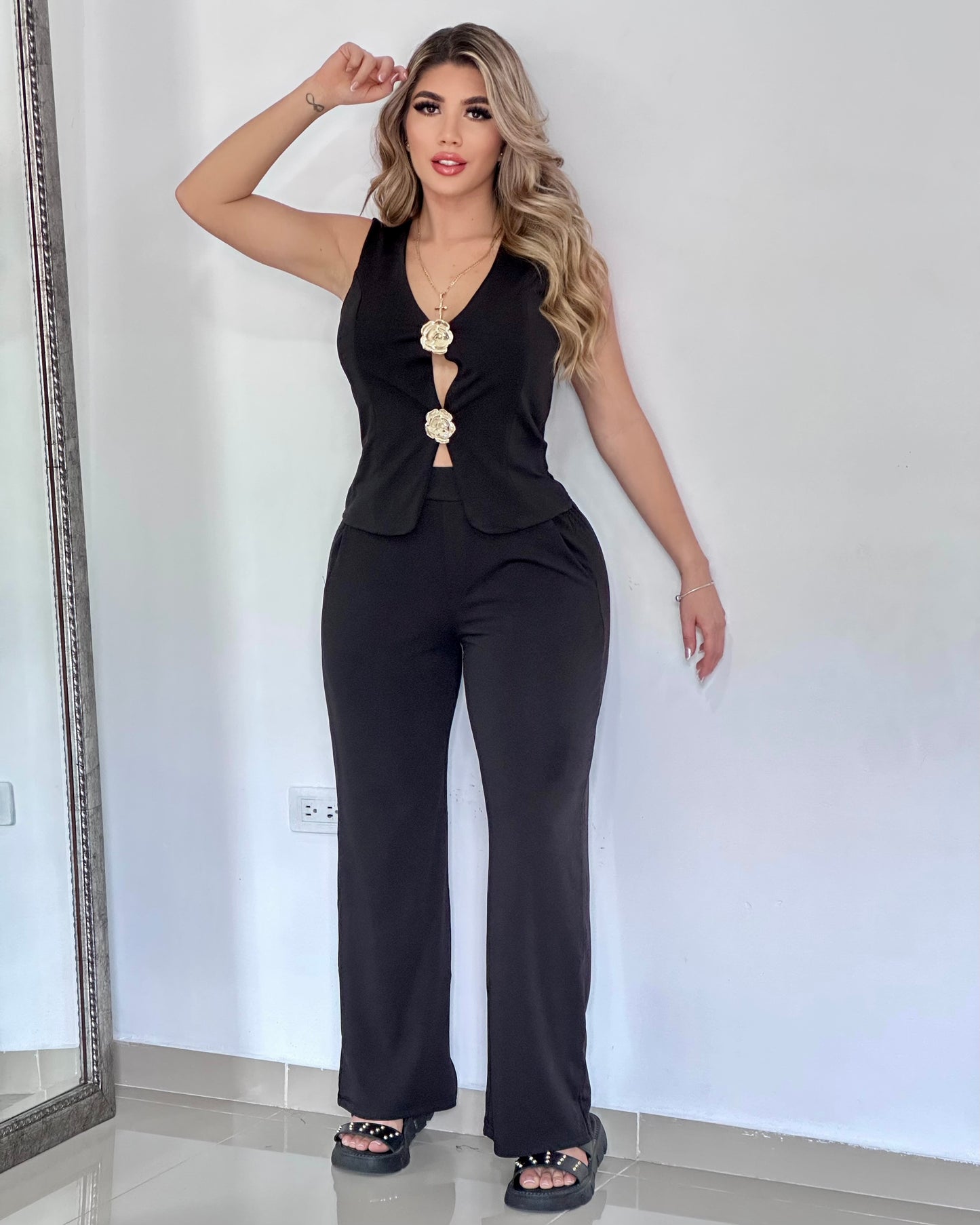 CONJUNTO LARGO ENERGICA STRESS BROCHE FLOR EN LA BLUSA - 35864