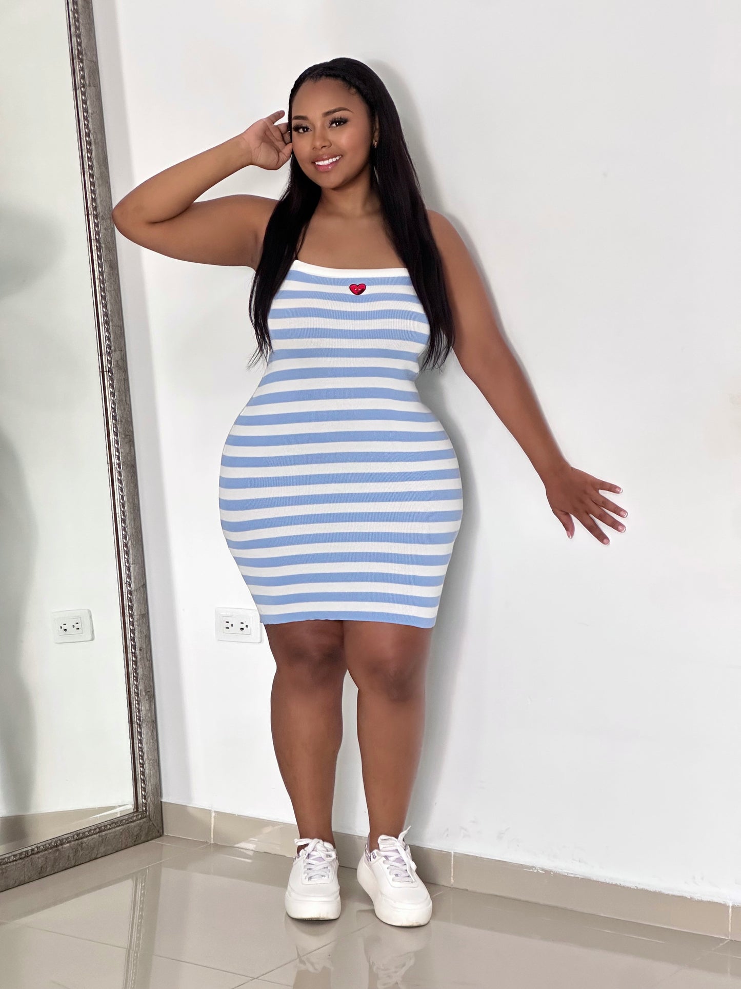 VESTIDO DE RAYA CON CORAZON EN LOS SENOS - FC-215