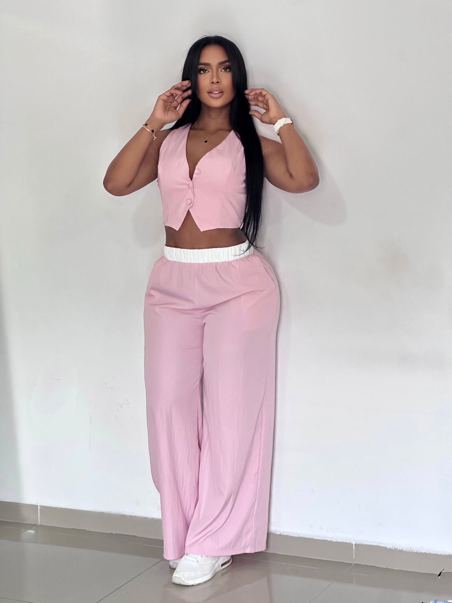 CONJUNTO EN ANTIFLUIDO PANTALON ANCHO CHALECO - 99891