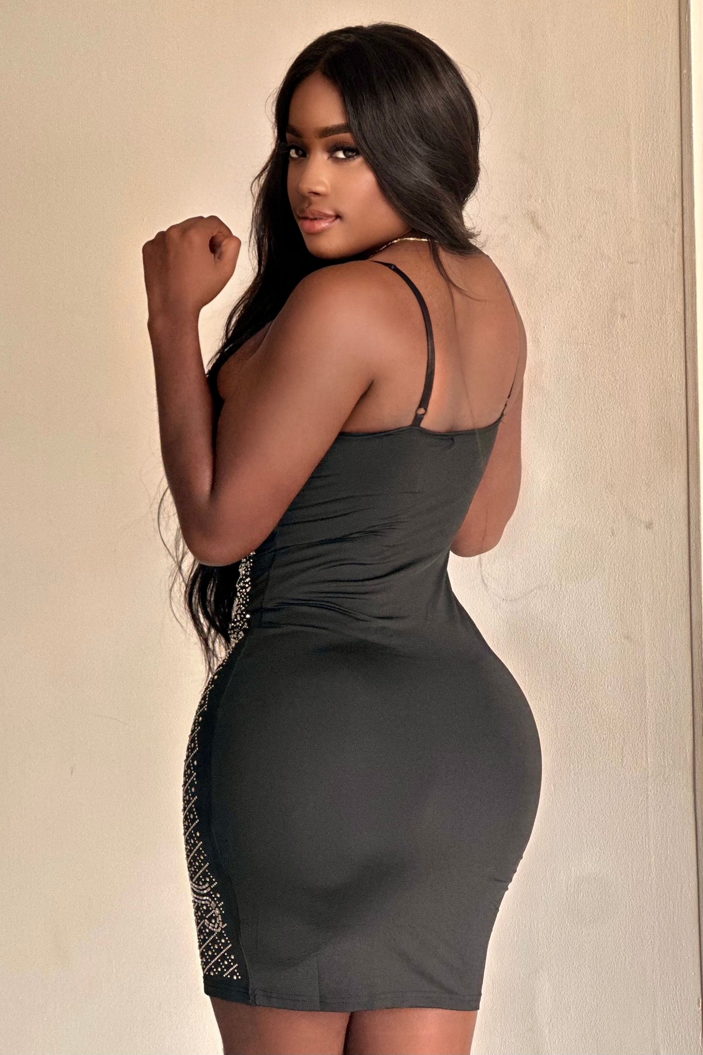 VESTIDO CORTO PEDRERIA ENERGICA STRETCH - 0548