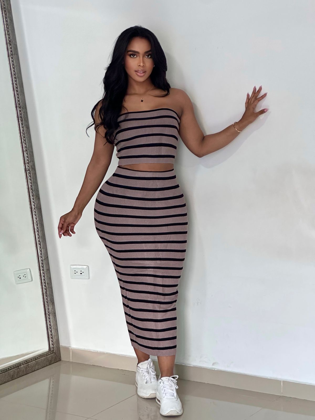 CONJUNTO FALDA LARGA STRAPLE RAYAS - MZ5336