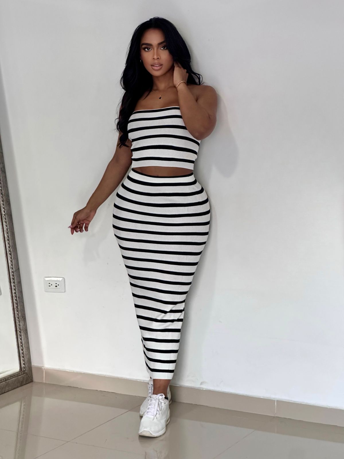 CONJUNTO FALDA LARGA STRAPLE RAYAS - MZ5336