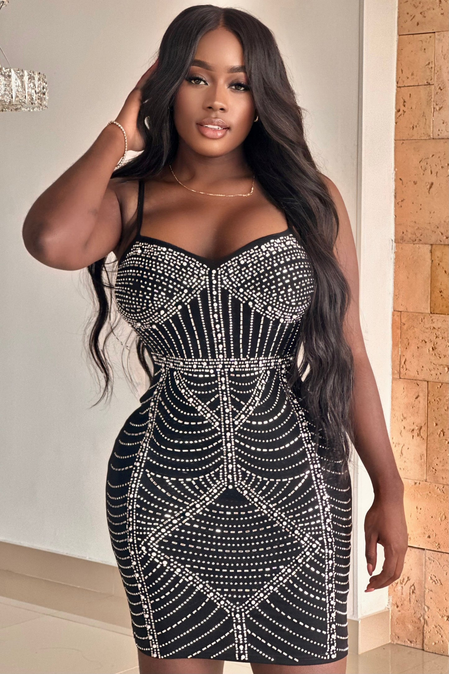 VESTIDO CORTO PEDRERIA Y PERLA ENERGICA STRETCH - 0562