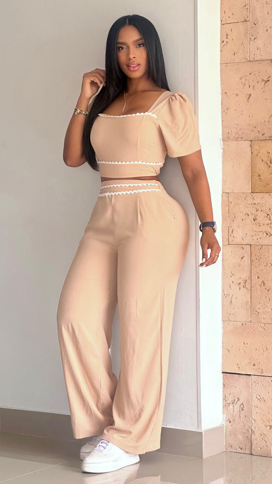 CONJUNTO EN CHALIS Y GUIPIUR ESPALDA ENRESORTADA - 66356