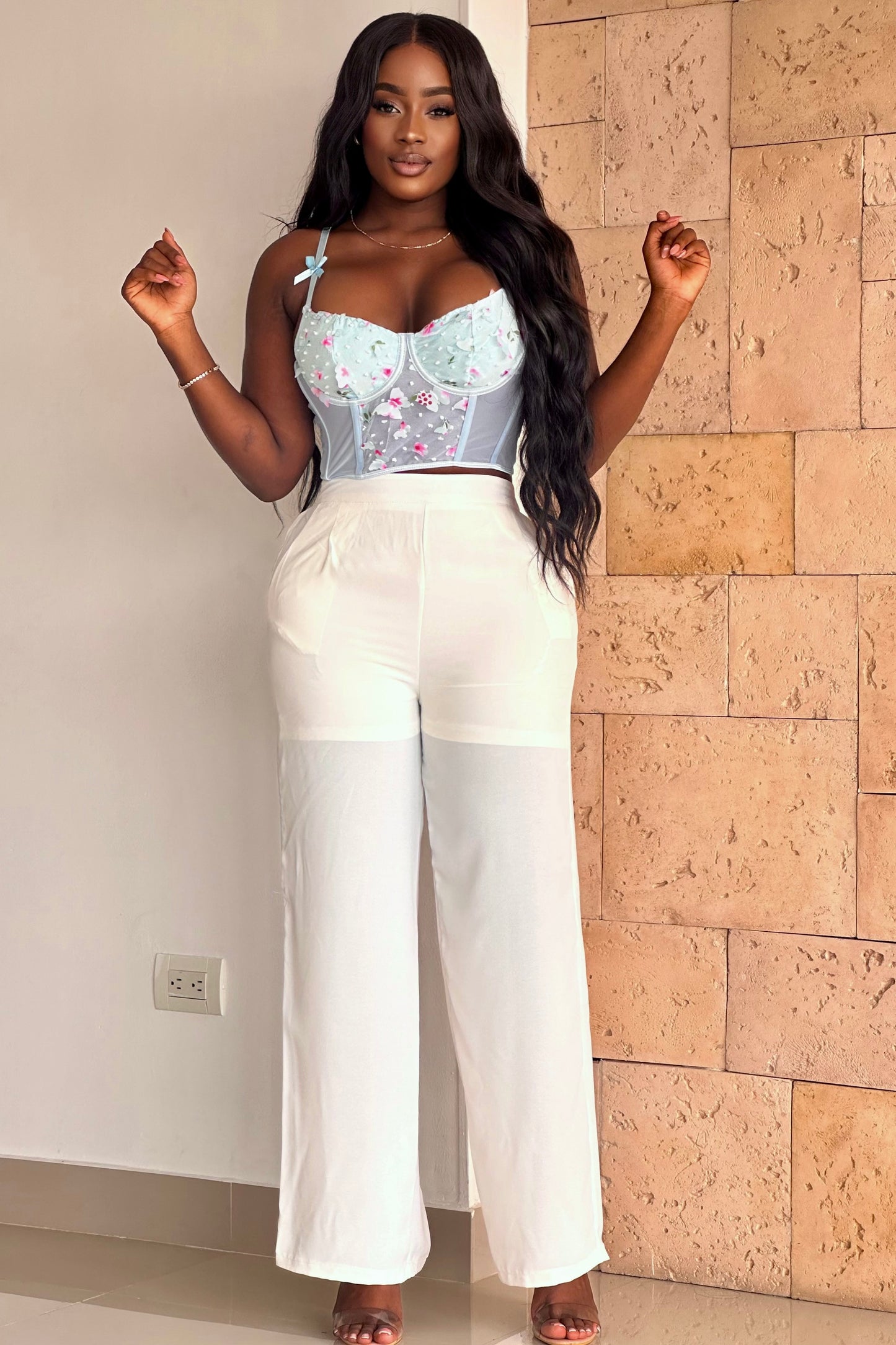 CORSET TIRAS CON MOÑO APLIQUES MARIPOSA - GM2516