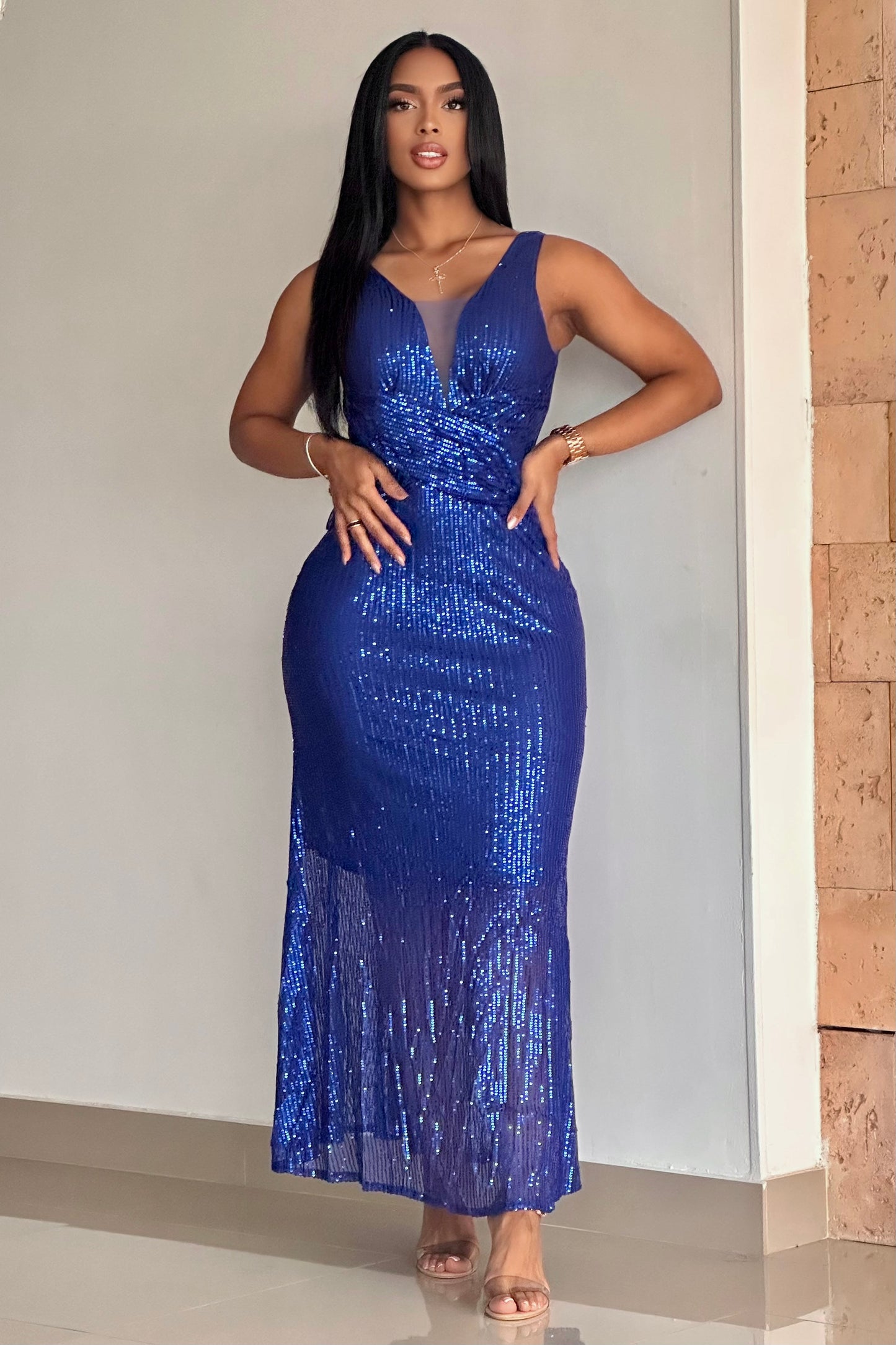 VESTIDO LARGO LENTEJUELA ESCOTE EN V - 23836