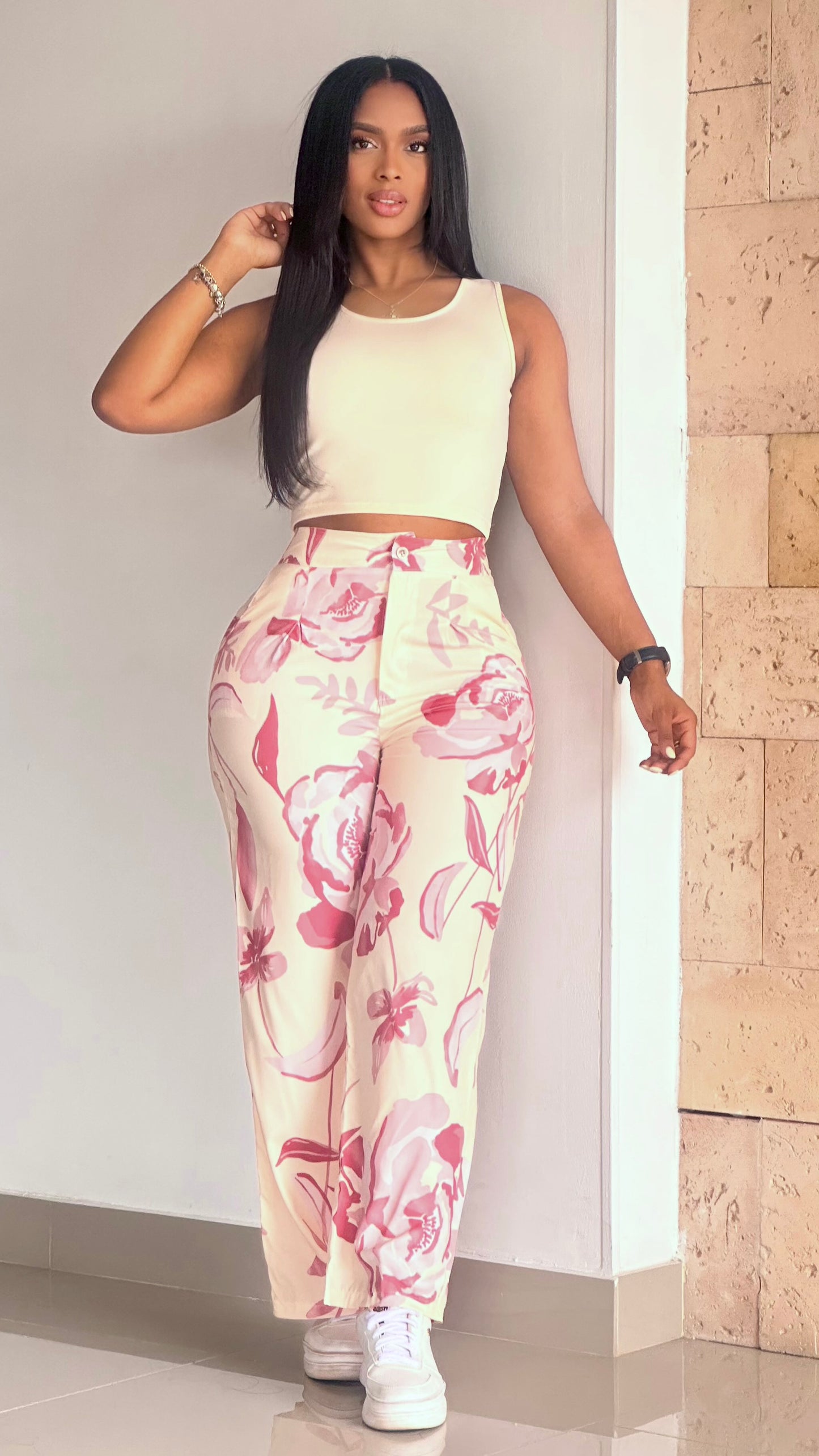 CONJUNTO FLORES BLUSA EN ENERGICA STRECH Y PANTALON EN CHALIS - 40899