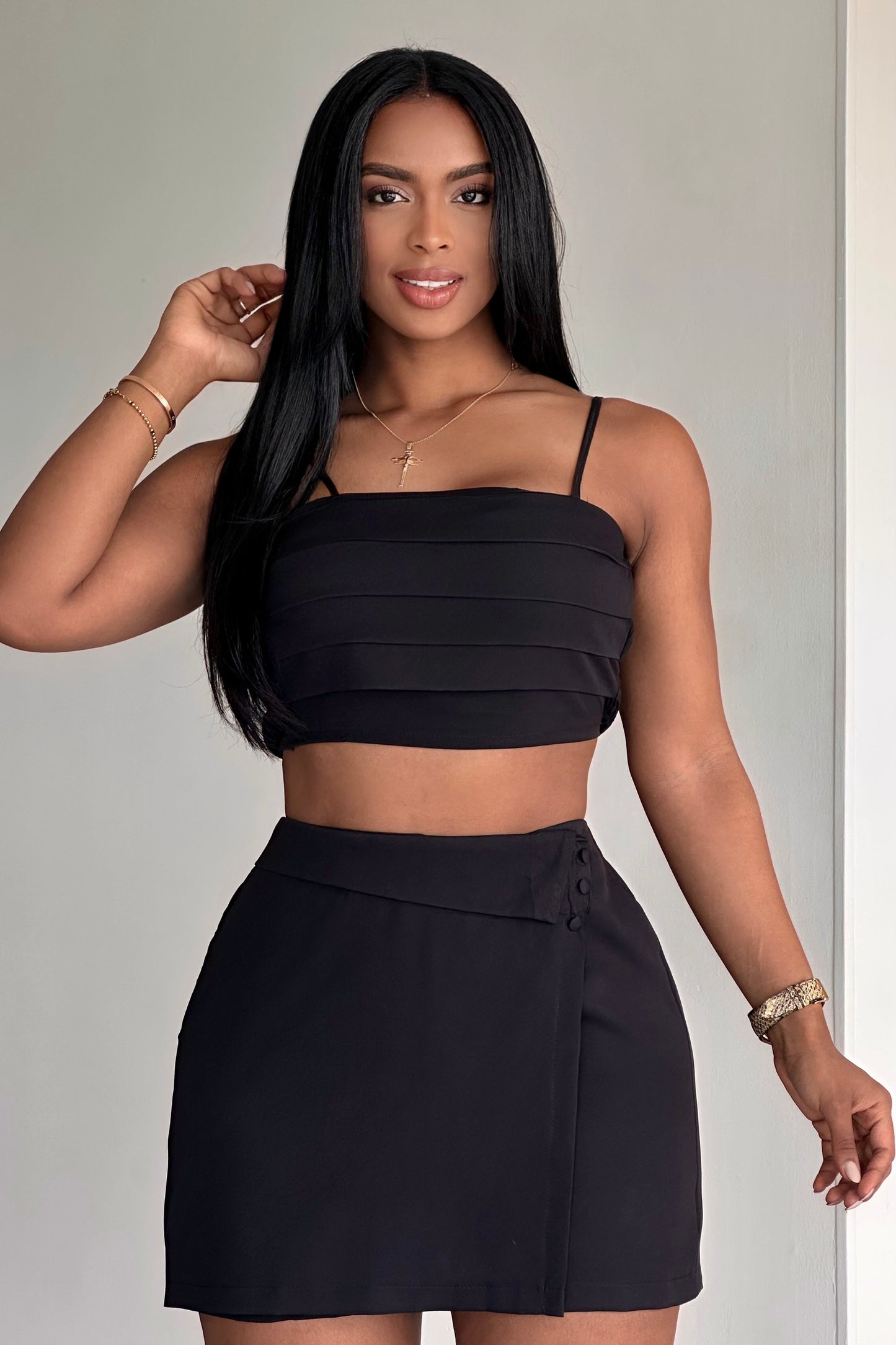 CONJUNTO CORTO EN CHALIS FALDA SHORT BLUSA EN PLIEGUES - 13519