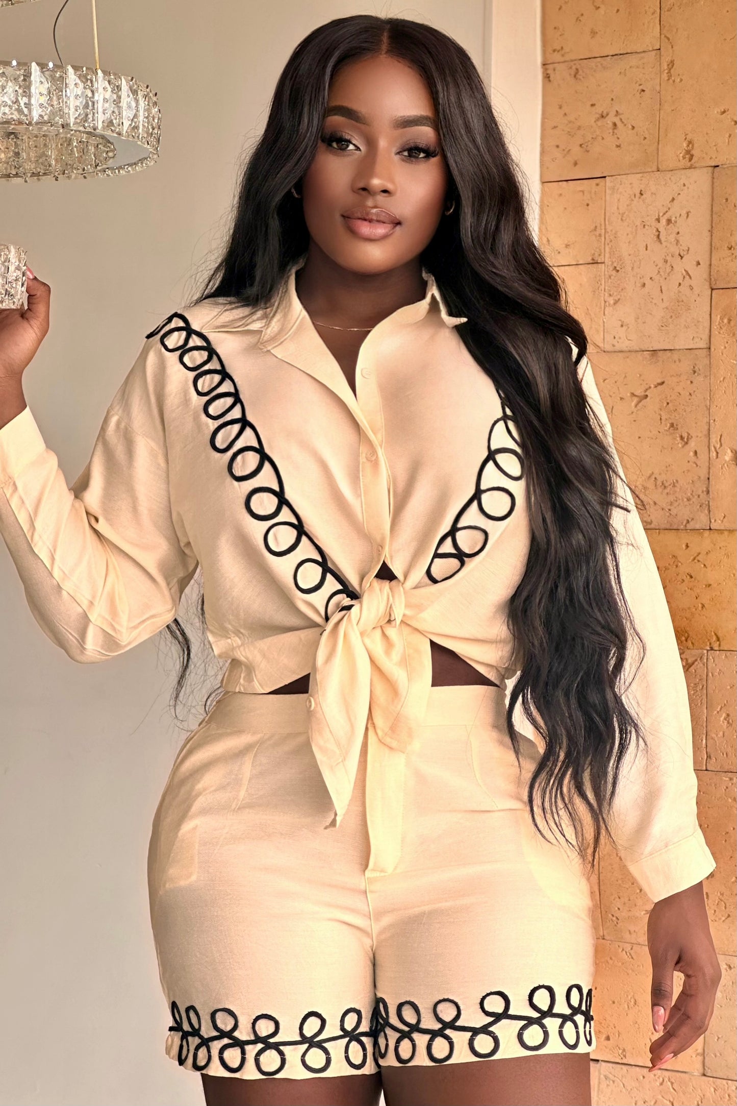 CONJUNTO MANGA LARGA CON DETALLE EN LA TELA - 68077