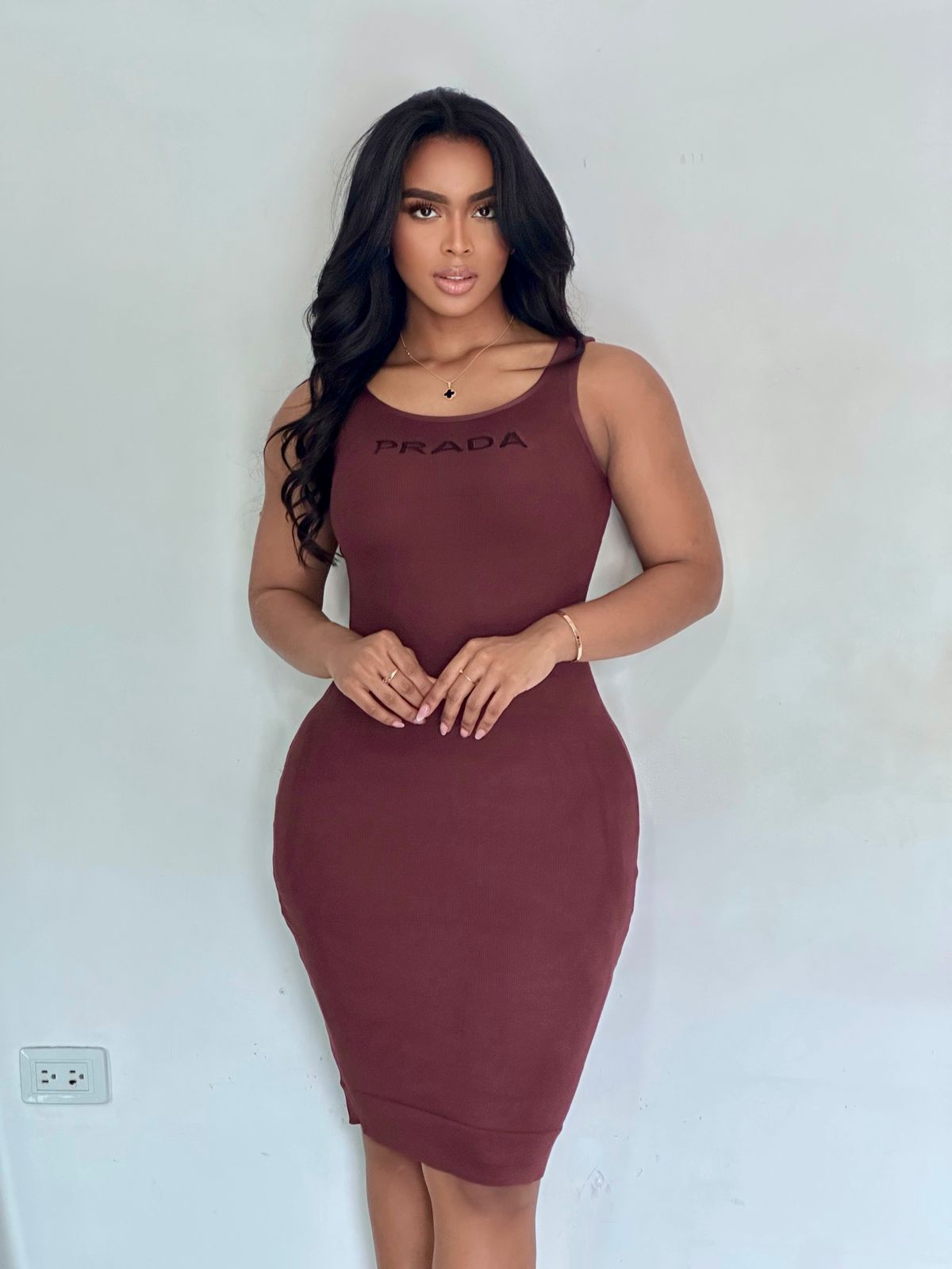 VESTIDO PR ESCOTE TRASERO - MZ5168