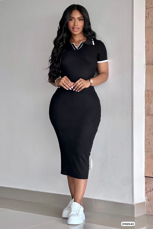 VESTIDO EN HILO TIPO POLO CUELLO CON LINEA - 57029